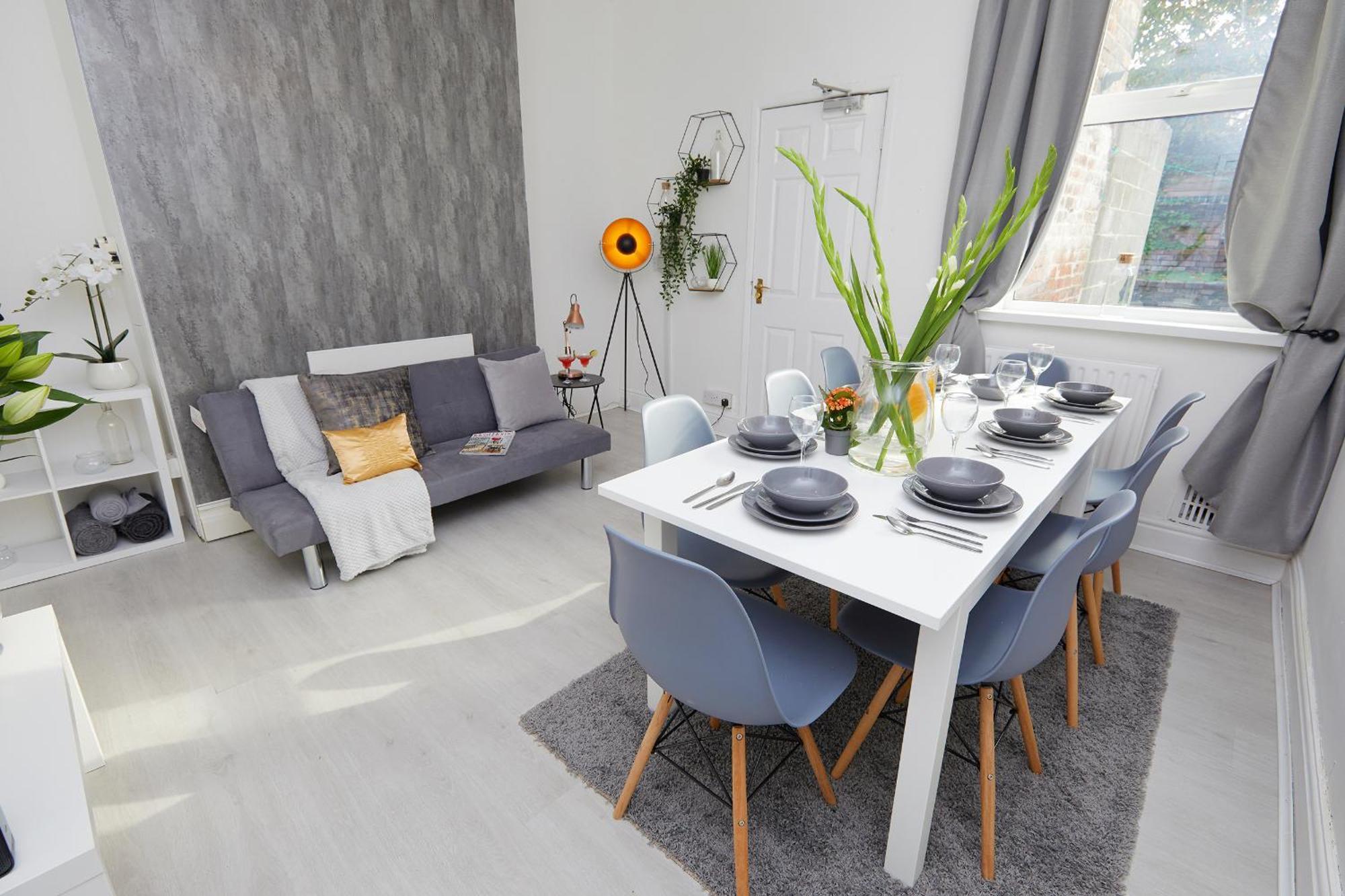 Your - Spacious 5 Bedroom House Vakantiehuis Sheffield